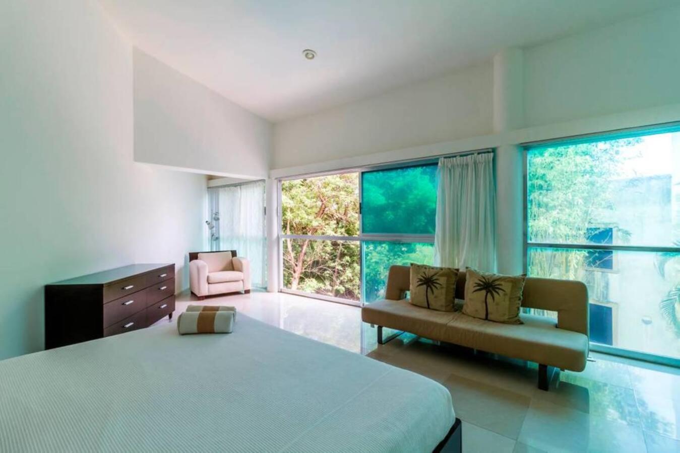 Tropical Private Pool In Gated Upscale Area *