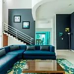 Tropical Private Pool Villa In Gated Upscale Area